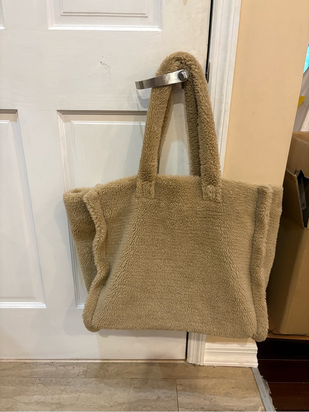 Cozy Teddy Faux-Shearling Tote Bag - Beige